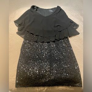 ALEX EVENING CAPE SLEEVE BLACK SEQUIN KNEE LENGTH COCKTAIL DRESS SIZE 20W